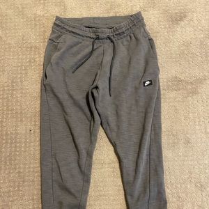 Nike men’s joggers